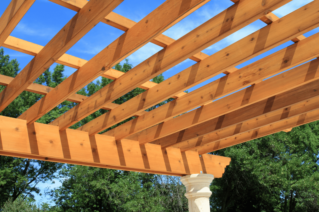 Cómo elegir una pérgola de madera para el jardín